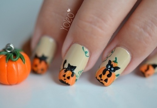 Pumpkin And Black Cat Halloween Nail Art