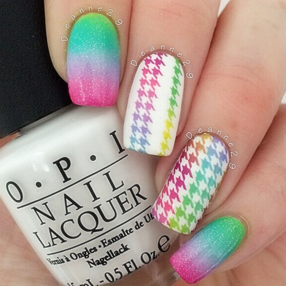 Rainbow Color Houndstooth Nail Art