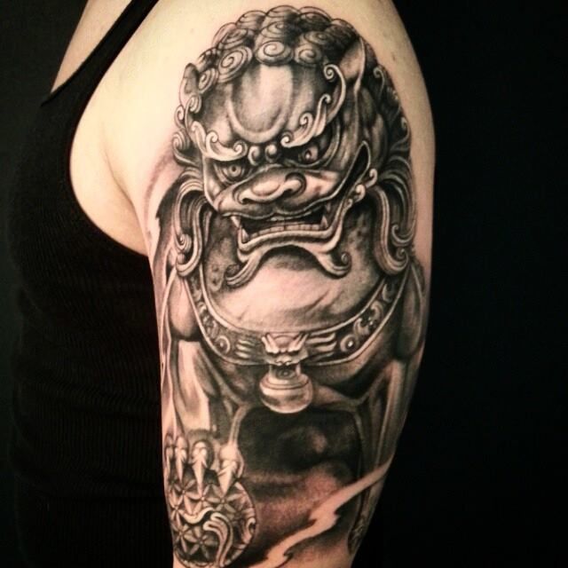 Realistic Ink Foo Dog Tattoo On Left Shoulder By Winson
