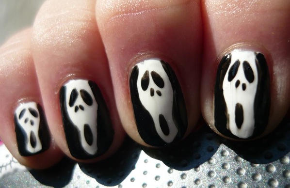 Scream Face Halloween Nail Art Design