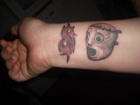 Slipknot Logo With Member Face Tattoo On Wrist
