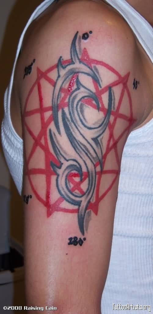 Slipknot Logo With Star Tattoo On Right Shoulder