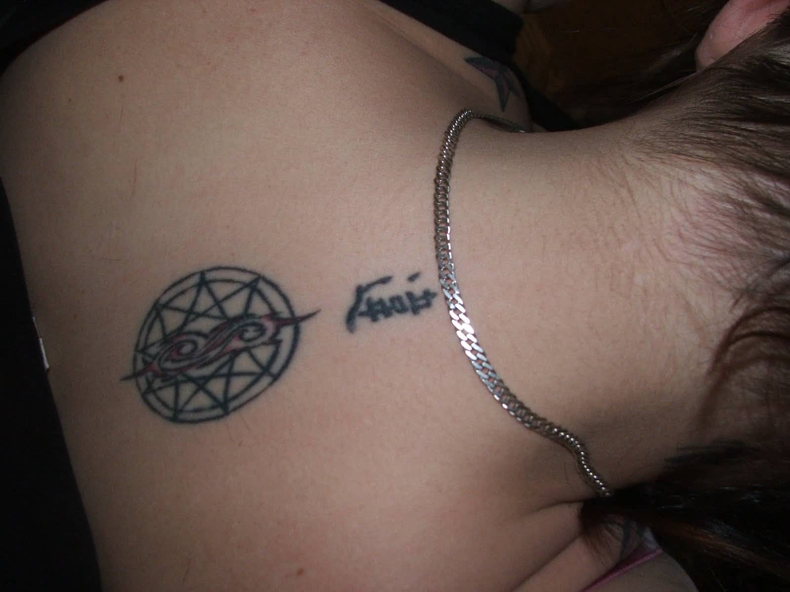 Small Slipknot Star With Logo Tattoo On Upper Back