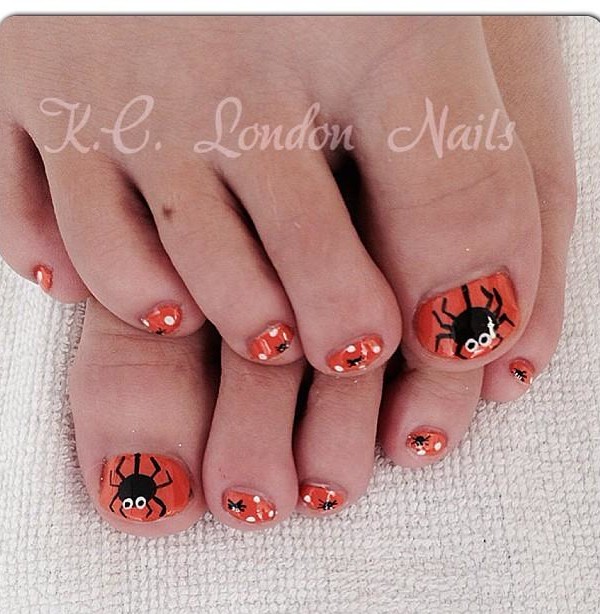 Spider Design Toe Nail Art For Halloween
