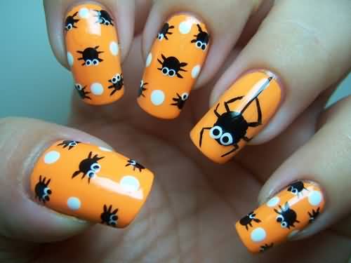 Spiders Halloween Nail Art Design