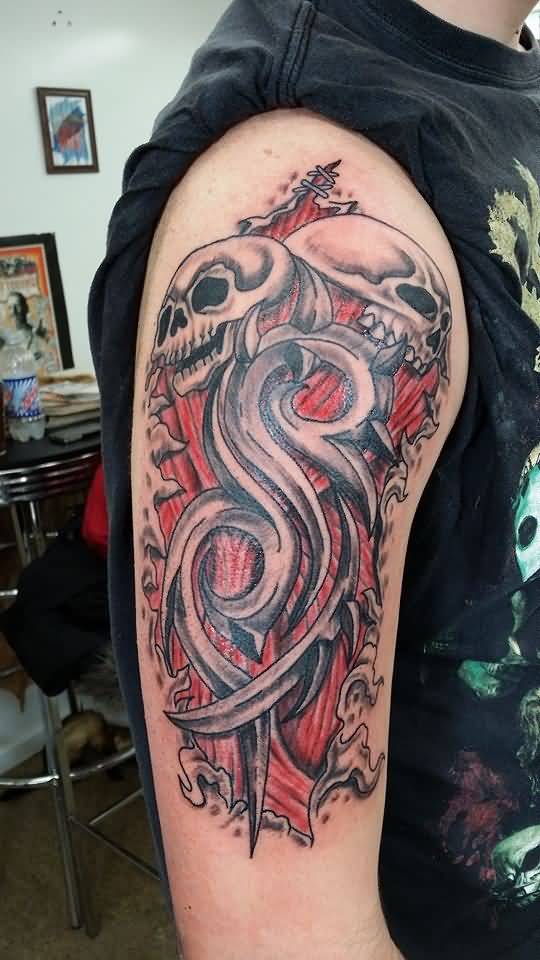 Splendid Slipknot Logo With Skulls Ripped Skin Tattoo On Right Shoulder
