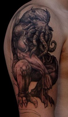 Terrific Cthulhu Tattoo On Man Right Half Sleeve
