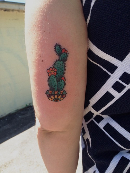 Tiny Prickly Pear Flower Traditional  Tattoo On Half Sleeve