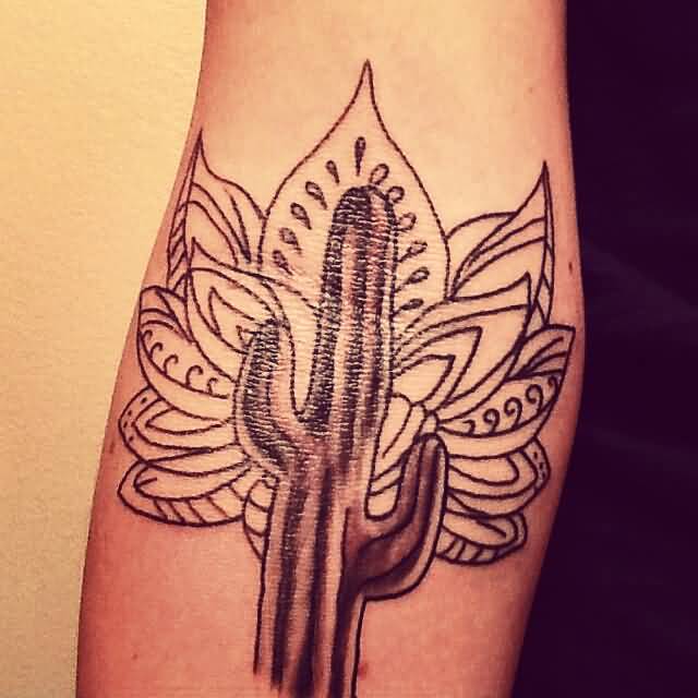 Very Nice Saguaro Cactus With Flower Tattoo