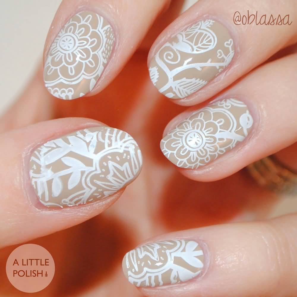 White Lace Design Flower Nail Art For Wedding