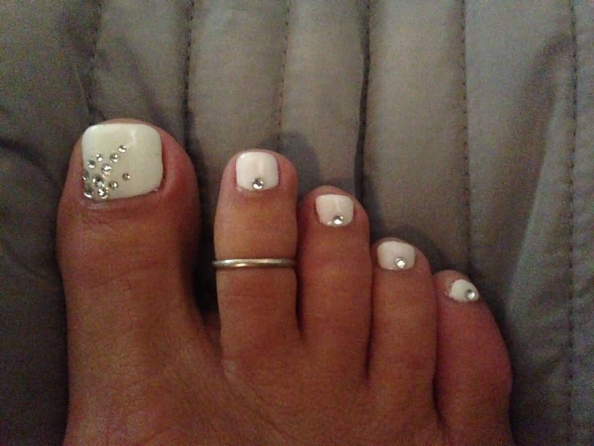 White Toe Nails With Rhinestones Design Wedding Nail Art