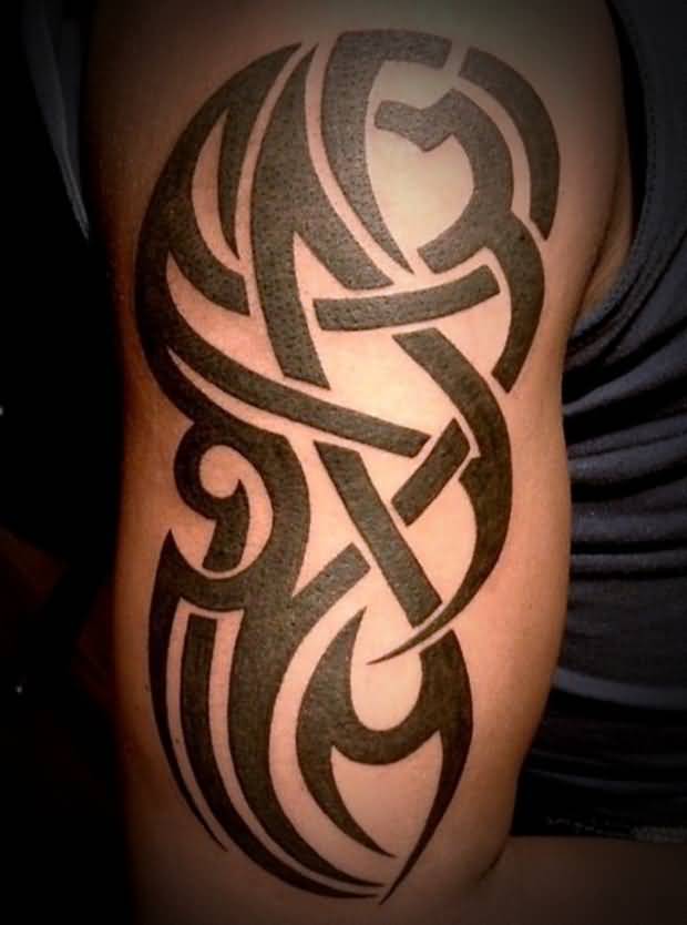 Amazing Tribal Design Tattoo On Right Half Sleeve