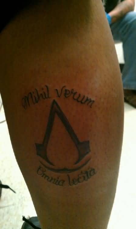 Assassins Creed Tattoo On Back Leg by Mai Minamino