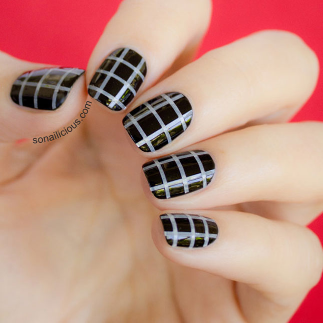 Black Glossy Nails With Grey Stripes Design Nail