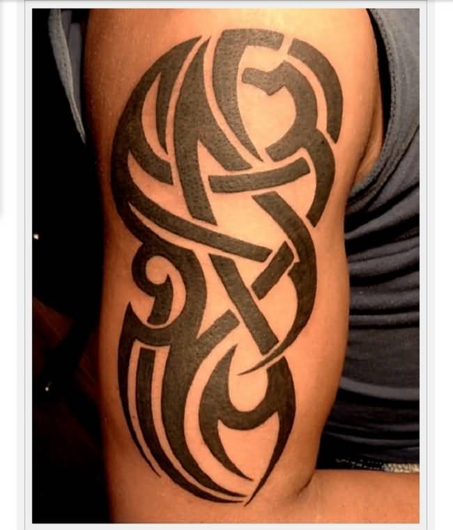 Cool And Interesting Tribal Design Tattoo On Right Half Sleeve