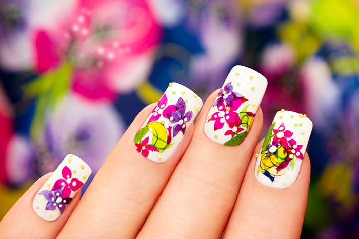 Cute Multicolor Floral Nail Art Design Idea