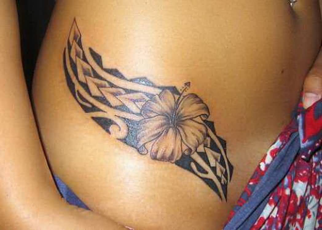 Gorgeous Hawaiian Tribal Tattoo On Hip For Women