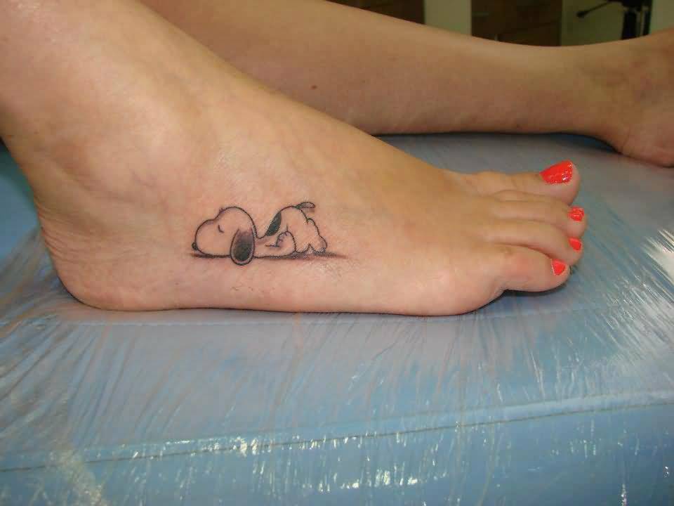 Grey Ink Snoopy Tattoo On Girl Right Foot