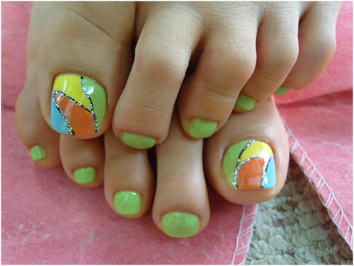 Multicolor Toe Nail Art Design Idea