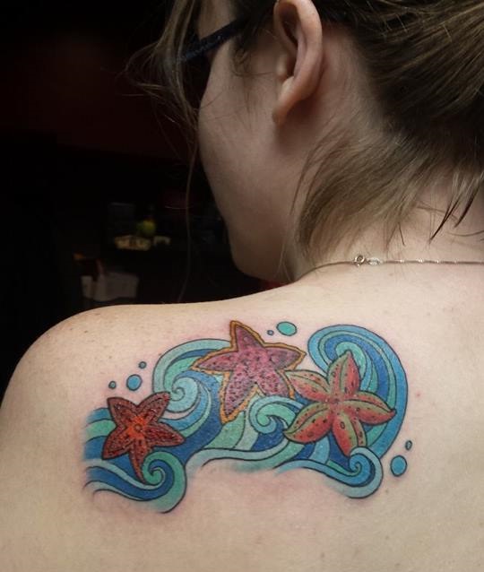 Old School Starfishes With Water Waves Tattoo On Left Upper Shoulder