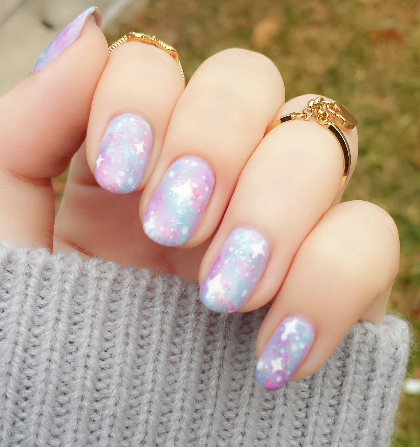 Pastel Nail Art With White Stars Designs