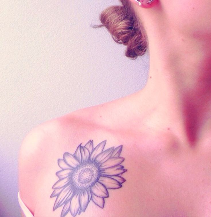 Sun Flower Tattoo On Girl Right Clavicle