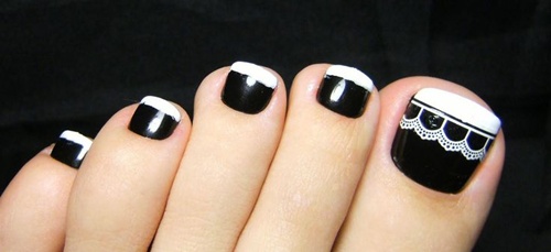 Black And White Lace Design Toe Nail Art