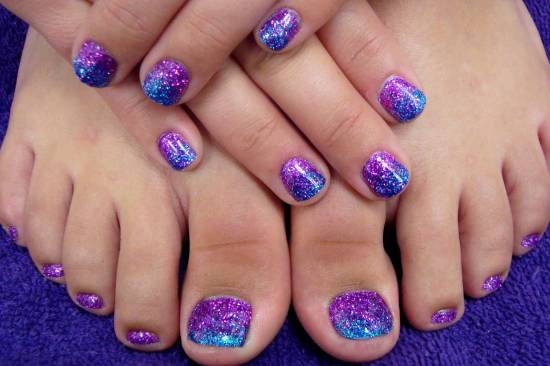 Blue And Purple Glitter Toe Nail Art