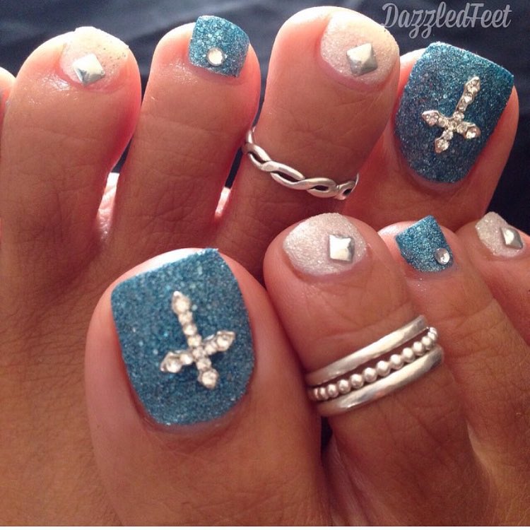 Blue And White Glitter Toe Nail Art With Cross Design Idea