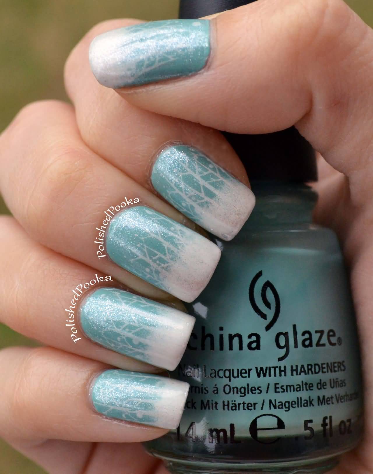 Blue And White Ombre Winter Nail Art Design