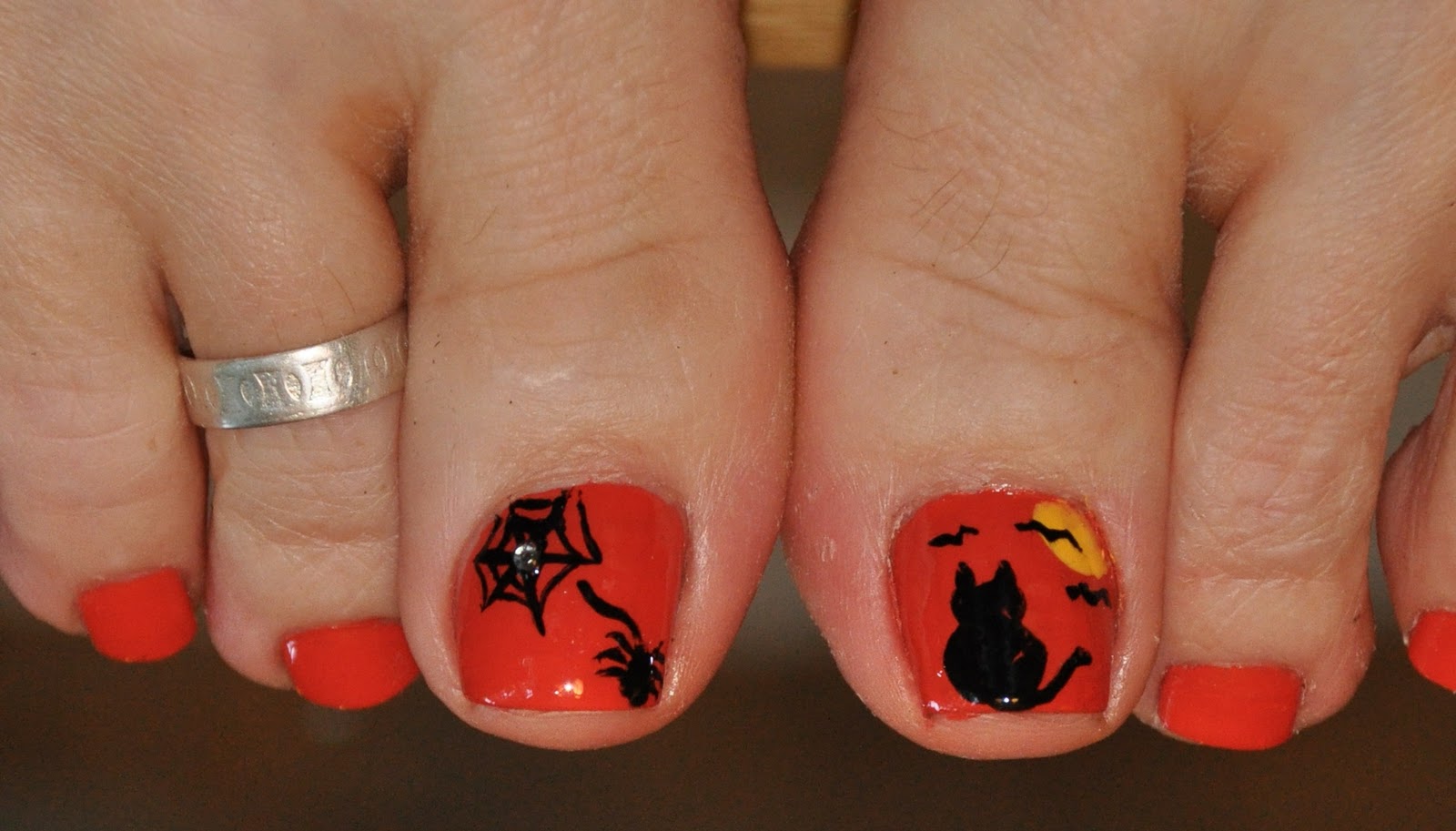 Halloween Toe Nail Art