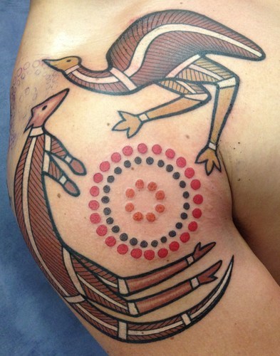 Nice Aboriginal Kangaroo With Bird And Circle Dots Tattoo On Right Shoulder