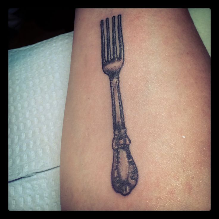 Nice Grey Vintage Fork Tattoo Design