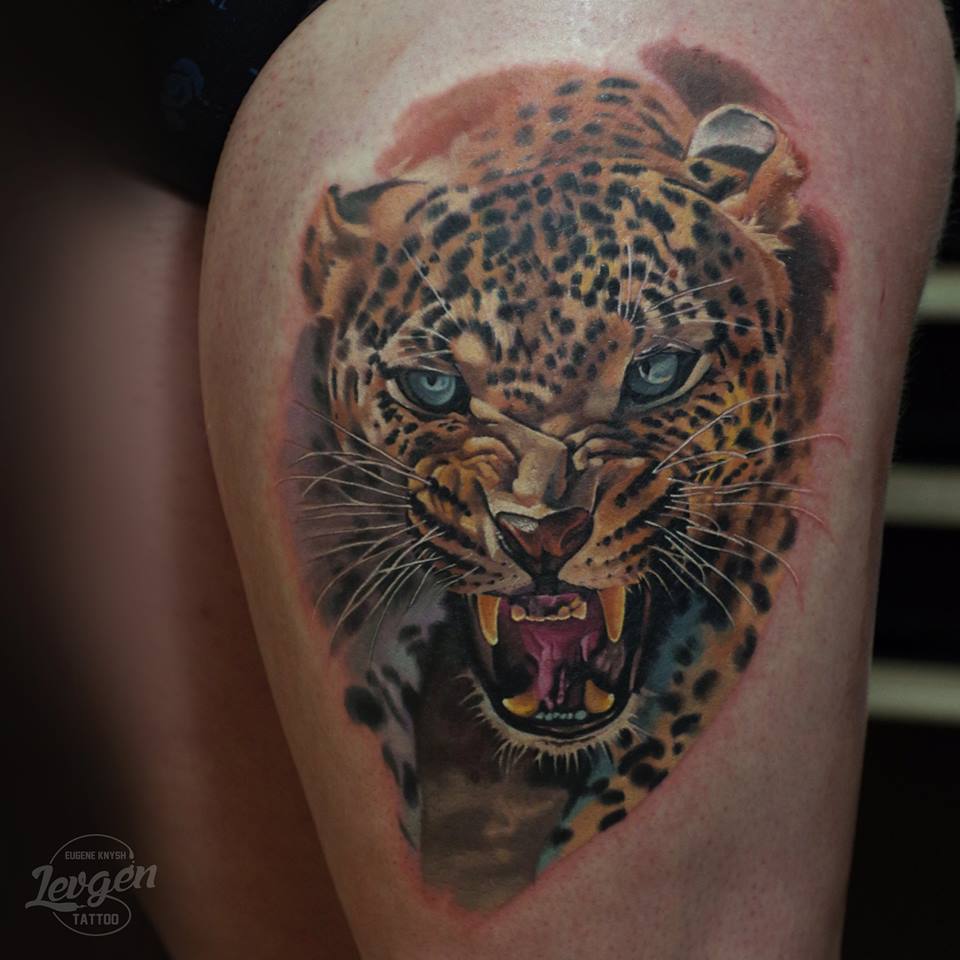 Realistic Angry Jaguar Face Tattoo On Thigh