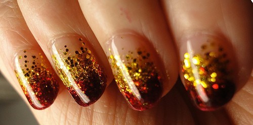Red And Gold Glitter Autumn Nail Art