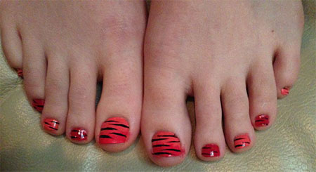 Red Zebra Stripes Toe Nail Art