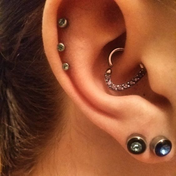 Right Dual Lobe And Daith Piercing Picture For Girls