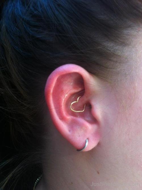 Right Ear Lobe And Heart Daith Piercing Picture