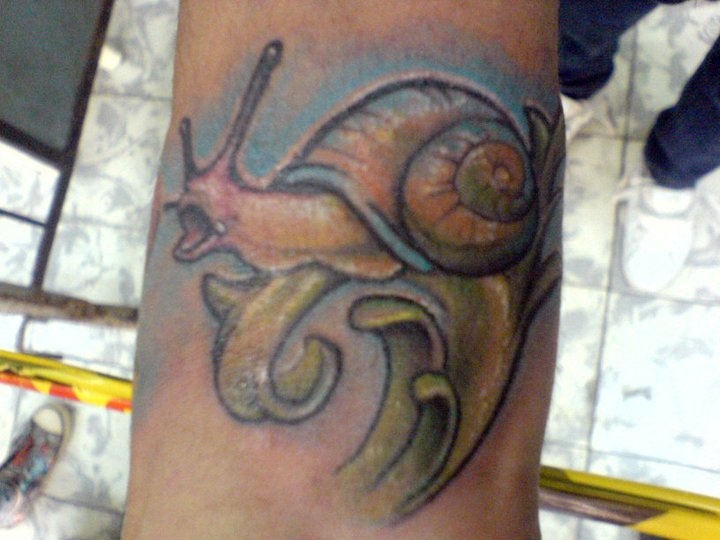Simple Snail Tattoo By Dsixx