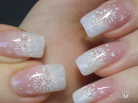White Glitter Gel And Snowflakes Design Winter Nail Art