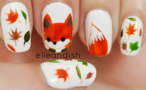 White Nails With Fox And Fallen Leaves Autumn Nail Art