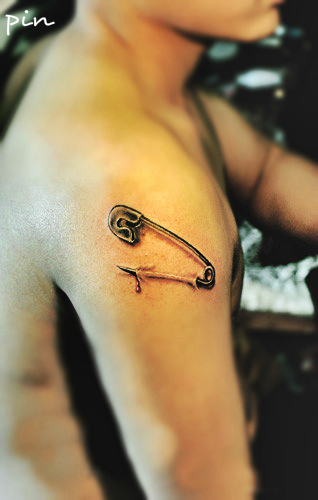 3D Safety Pin Tattoo On Right Shoulder