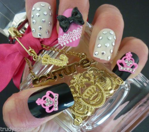 Black 3D Bow And Crown Nail Art