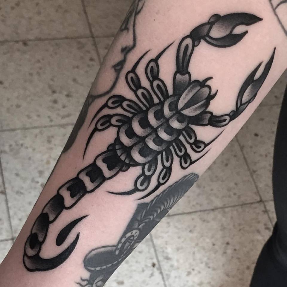 Black And Grey Scorpion Tattoo by Samuele Briganti