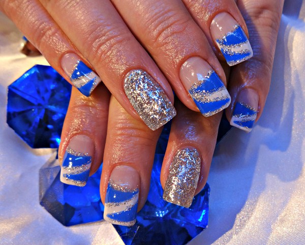 Blue And Silver Beautiful Nail Art Design Idea