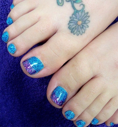 Blue And Purple Glitter Toe Nail Ideas