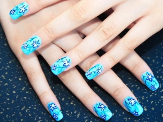 Blue Floral Design Nail Art Idea