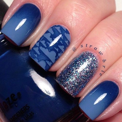 Blue Gel With Glitter Nail Art