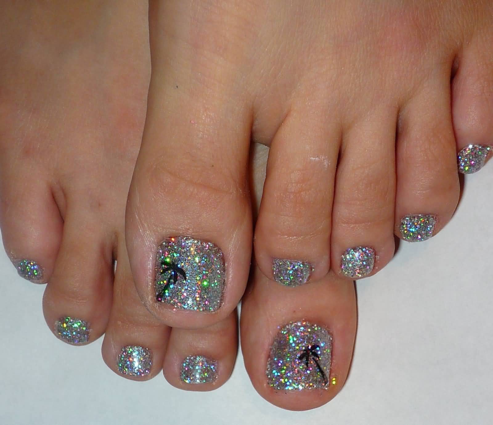 50+ Best Toe Glitter Nail Art Design Ideas