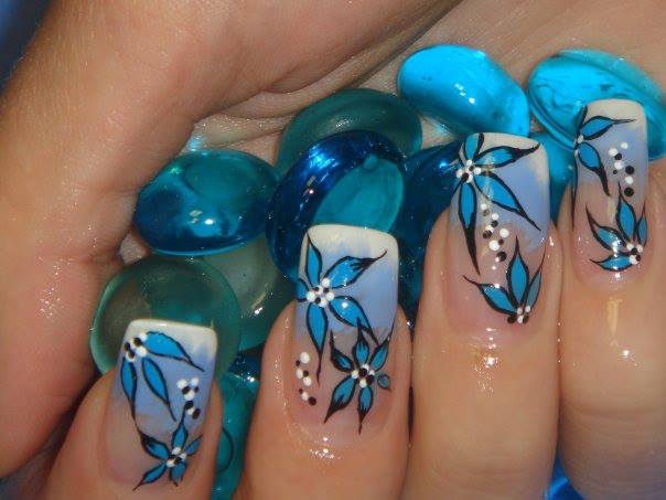 Cute Blue Flowers Nail Design Idea